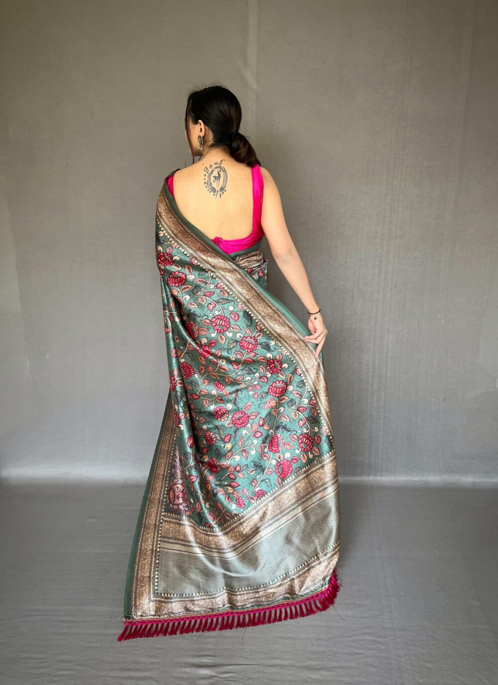 Emerald Green Digital Print Silk Saree – Floral Zari Border with Pink Tassels - Image 2