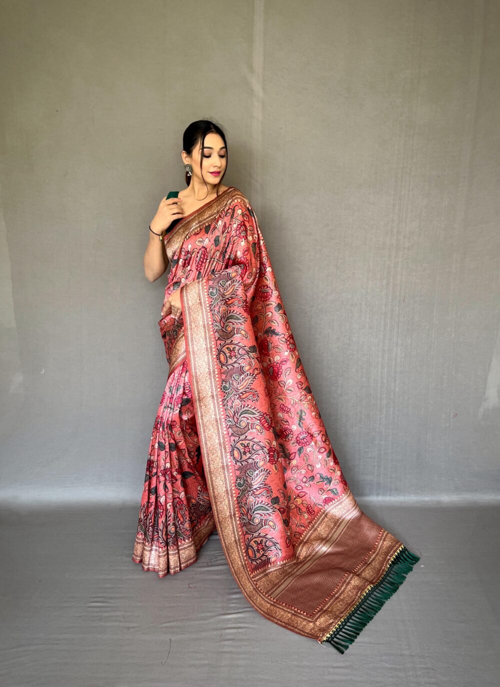 Blush Pink Digital Print Silk Saree – Floral Elegance with Antique Zari Border - Image 2