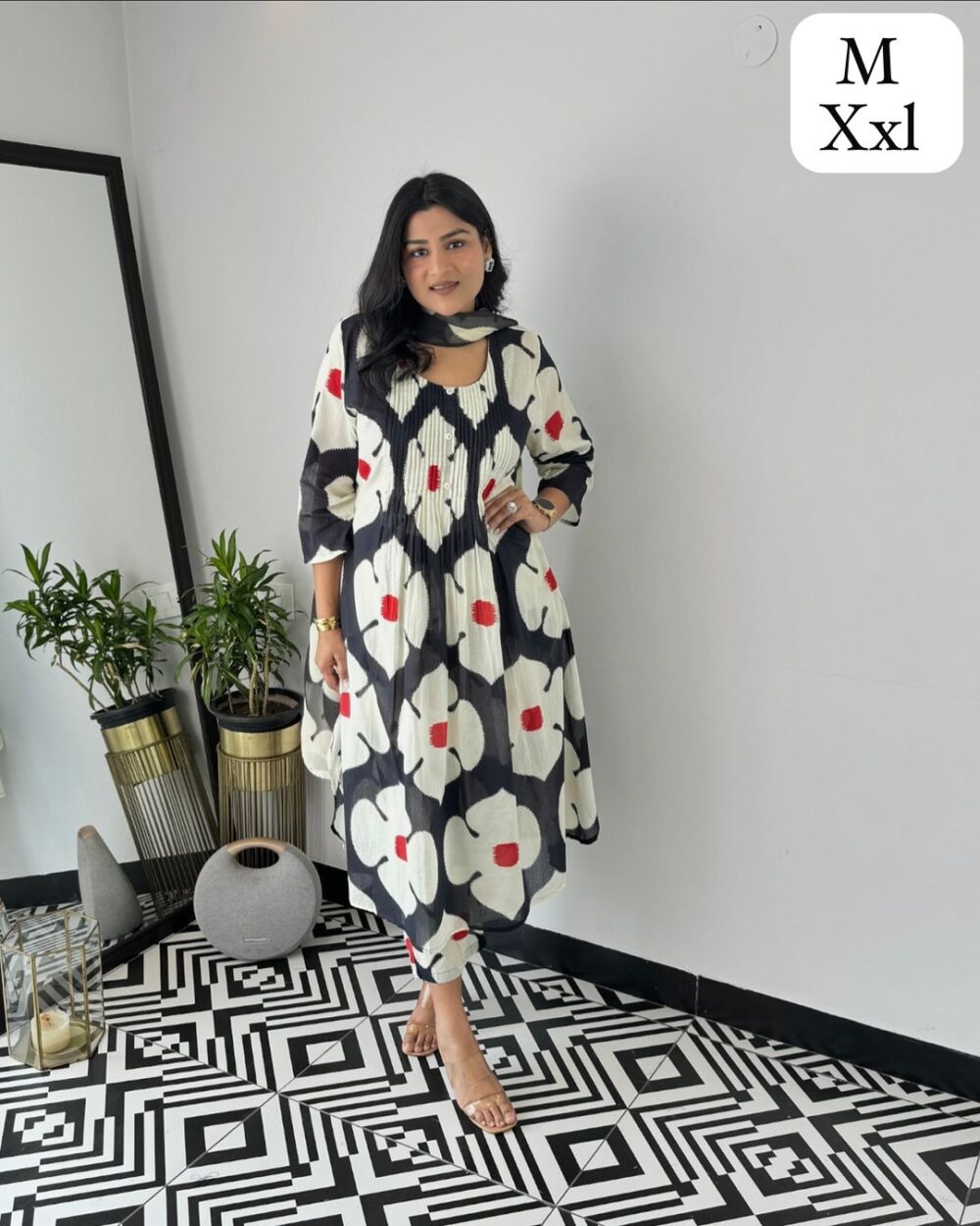 X-Lady Floral Bliss Anarkali Black Kurti Set – 3 Piece (Gown, Pant & Dupatta) - Image 5
