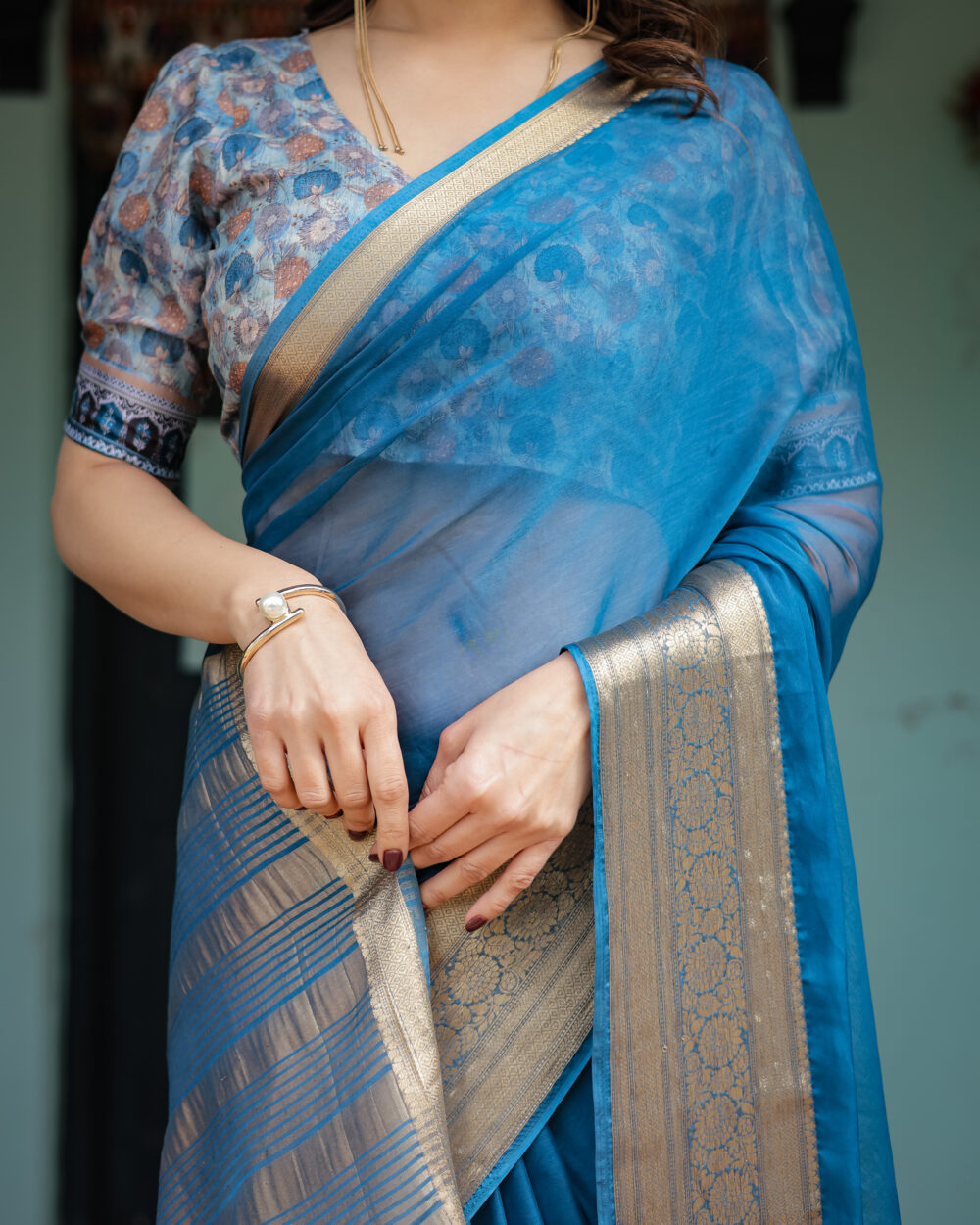 Premium Turquoise Blue Chiffon Saree - Image 4
