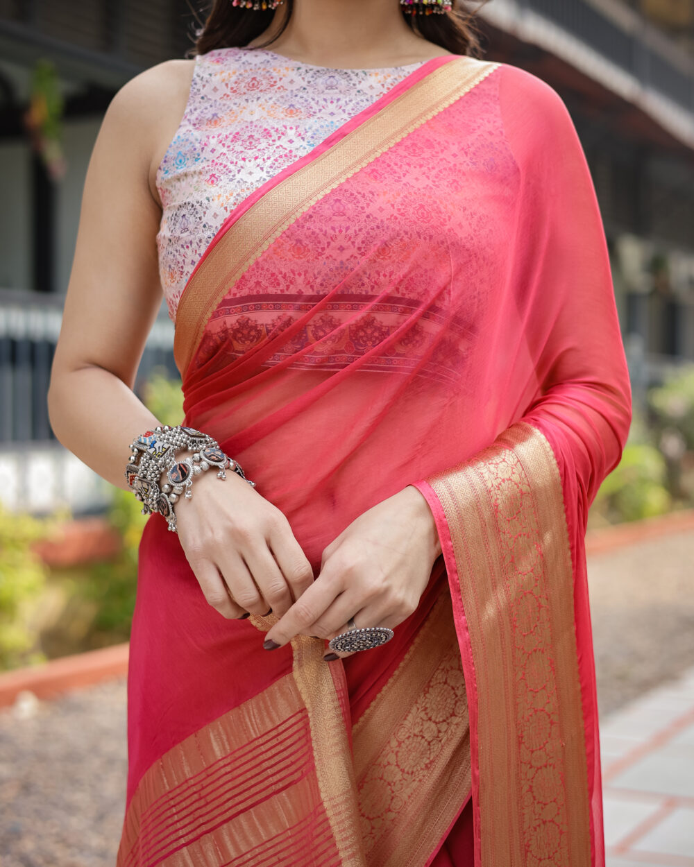 Trendy Coral Red Chiffon Saree - Image 4
