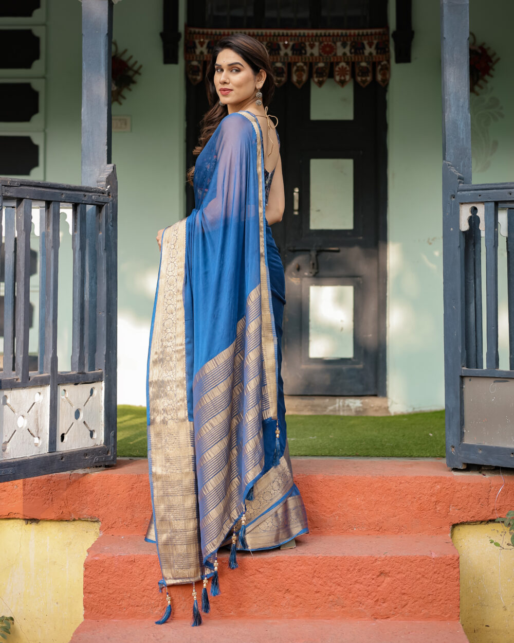 Royal Blue Chiffon Saree - Image 2