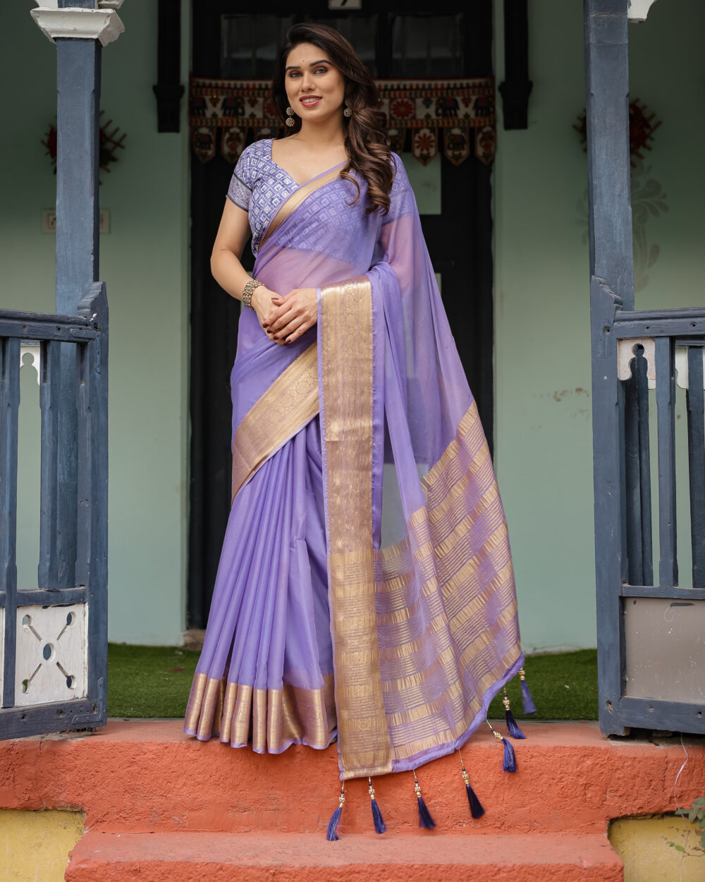 Grace in Lavender – Elegant Chiffon Saree - Image 5
